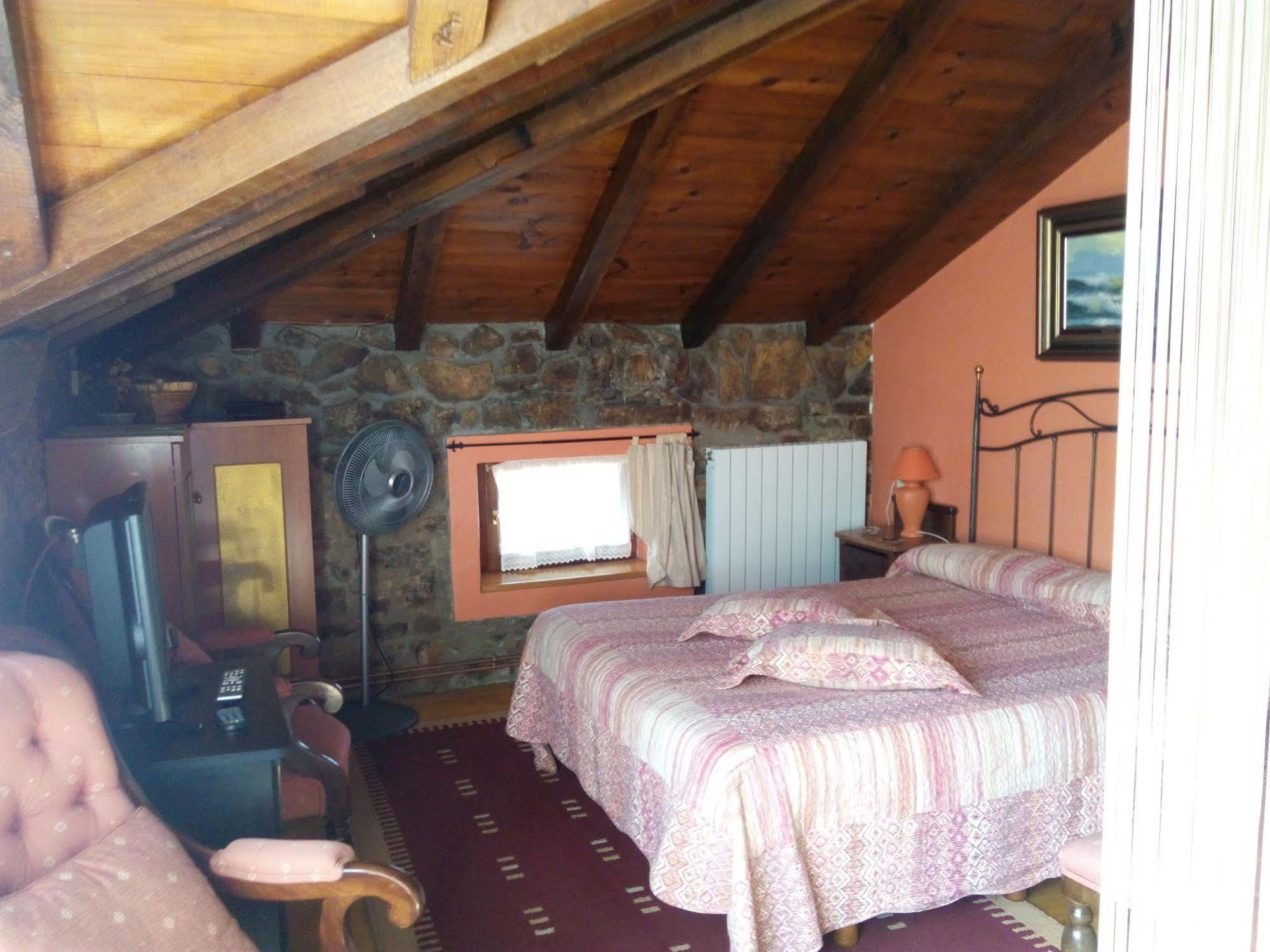 Urrezko Ametsa Guest House Sopuerta Exterior photo